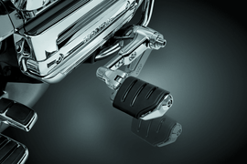 Kuryakyn Ergo III Adjustable Mount With Trident Dually ISO Pegs Chrome - Powersports Haven