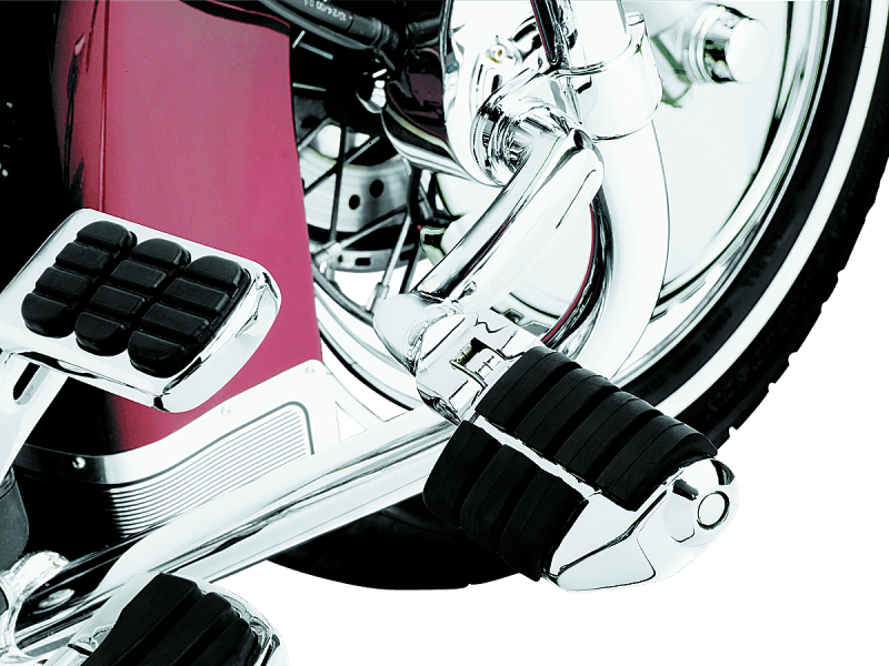 Kuryakyn Longhorn Offset Dually ISO Peg With 1-1/4in Clamp Chrome - Powersports Haven