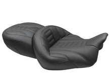 Load image into Gallery viewer, Mustang 15-21 Harley Freewheeler Super Touring Deluxe 1PC Seat - Black - Powersports Haven