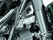 Load image into Gallery viewer, Kuryakyn Downtube Cross Brace Cover 99-13 Touring Chrome - Powersports Haven