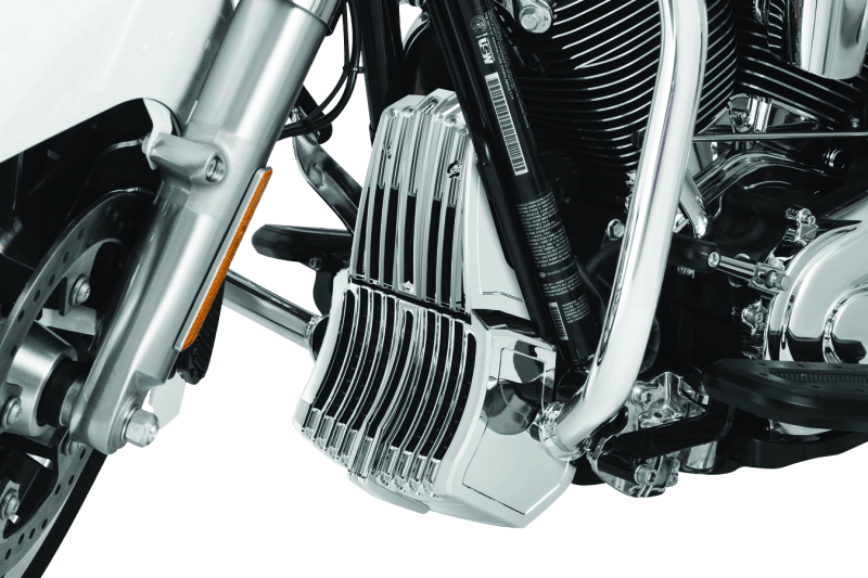 Kuryakyn Oil Cooler Cover Milwaukee-8 Chrome - Powersports Haven