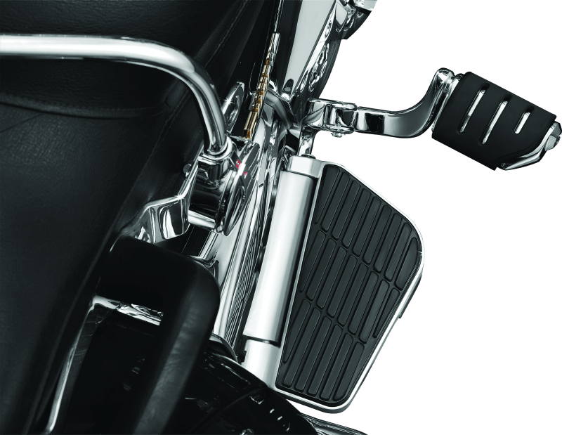 Kuryakyn Passenger Cruise Pegs 01-17 Honda GL1800 Chrome - Powersports Haven