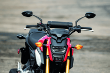 Load image into Gallery viewer, Kuryakyn Road Thunder Plus Sound Bar Satin Black - Powersports Haven