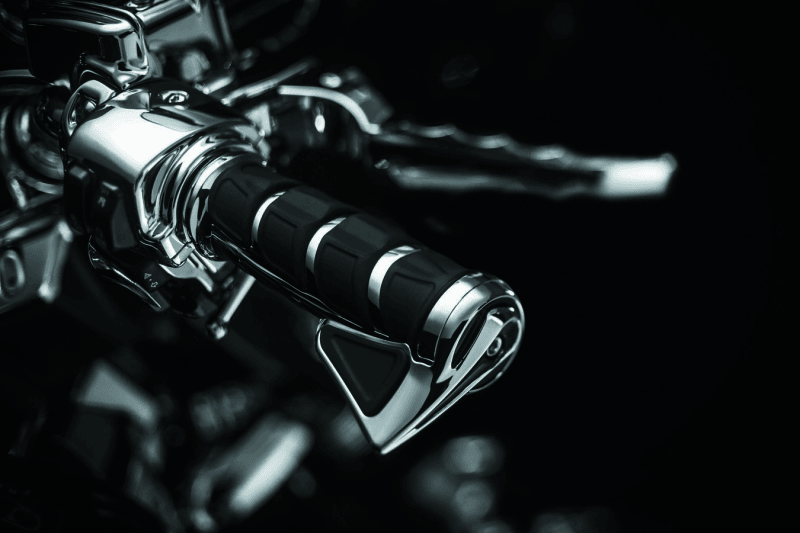 Kuryakyn Kinetic Grips Chrome - Powersports Haven