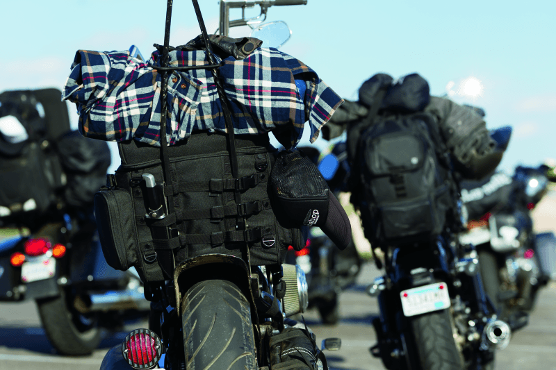 Kuryakyn Momentum Vagabond Bag - Powersports Haven