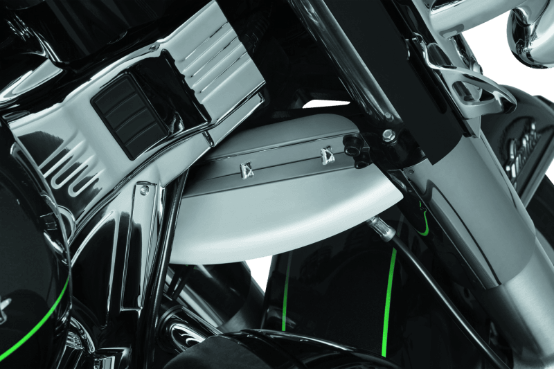 Kuryakyn Lower Triple Tree Wind Deflector Chrome - Powersports Haven