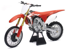 Load image into Gallery viewer, New Ray Toys Honda CRF450R Dirt Bike/ Scale - 1:6 - Powersports Haven
