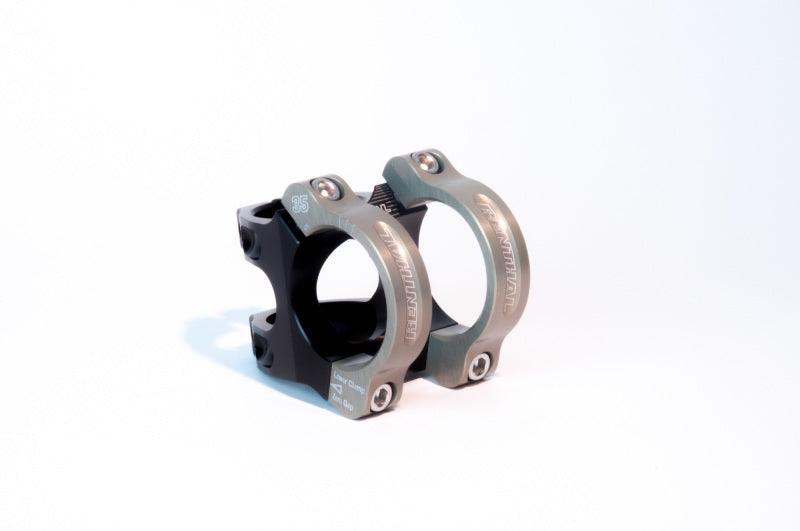Renthal Apex 35 Handlebar Clamp 33 mm. - Powersports Haven