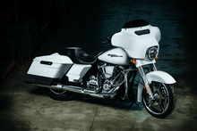 Load image into Gallery viewer, Kuryakyn Starter Cover Milwaukee-8 Chrome - Powersports Haven