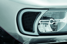 Load image into Gallery viewer, Kuryakyn Tracer Headlight Vent Accents Road Glide - Powersports Haven