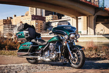 Load image into Gallery viewer, Kuryakyn Momentum Hitchhiker Trunk Rack Bag - Powersports Haven