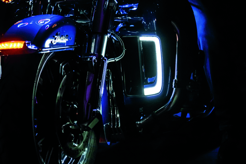 Kuryakyn Tracer Lower Fairing Grill Chrome - Powersports Haven